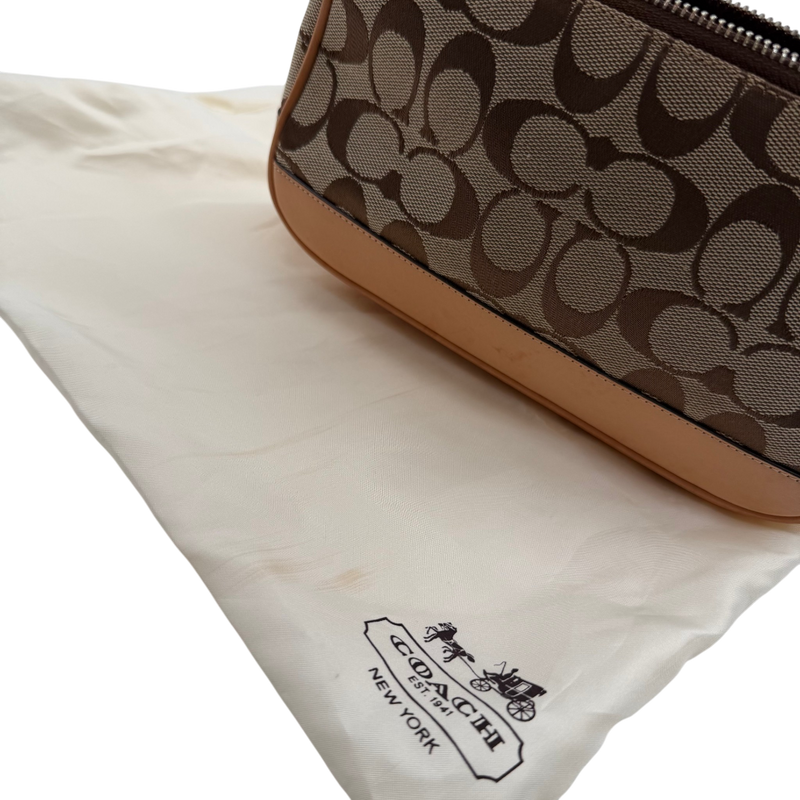 Signature Pochette