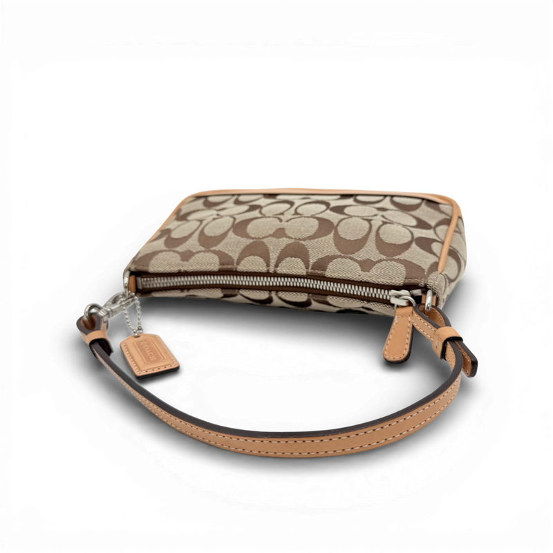 Coach Pochette Signature