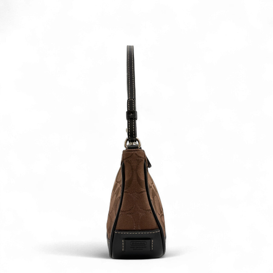 Coach Pochette Signature