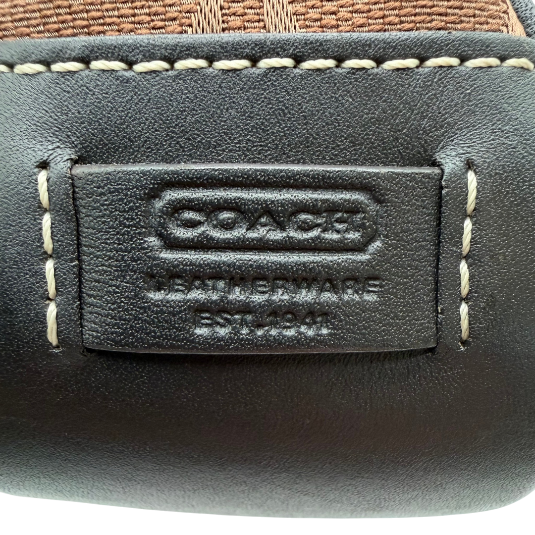 Coach Pochette Signature