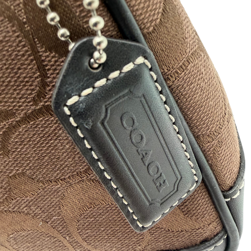 Coach Pochette Signature