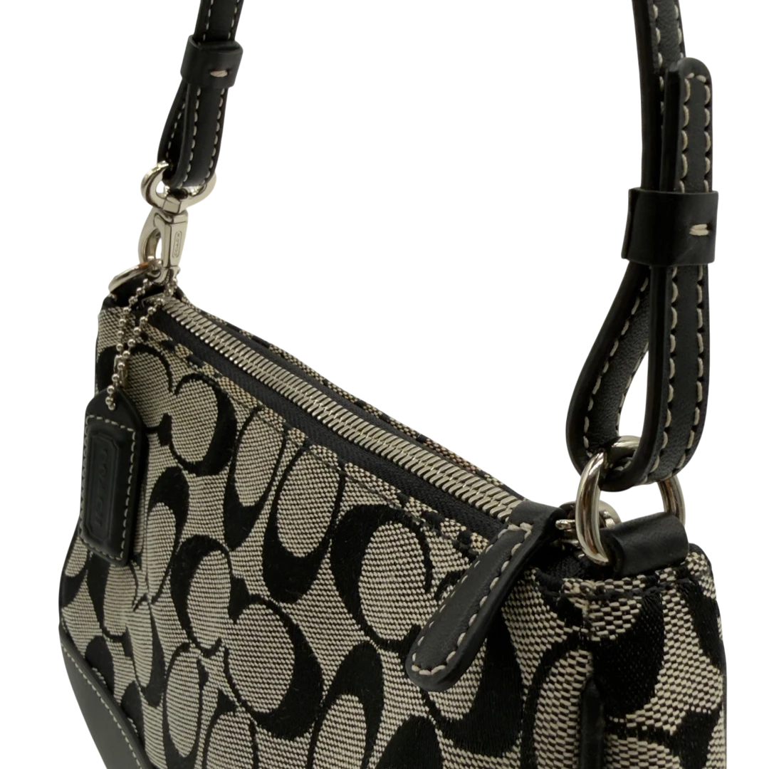 Coach Pochette Signature
