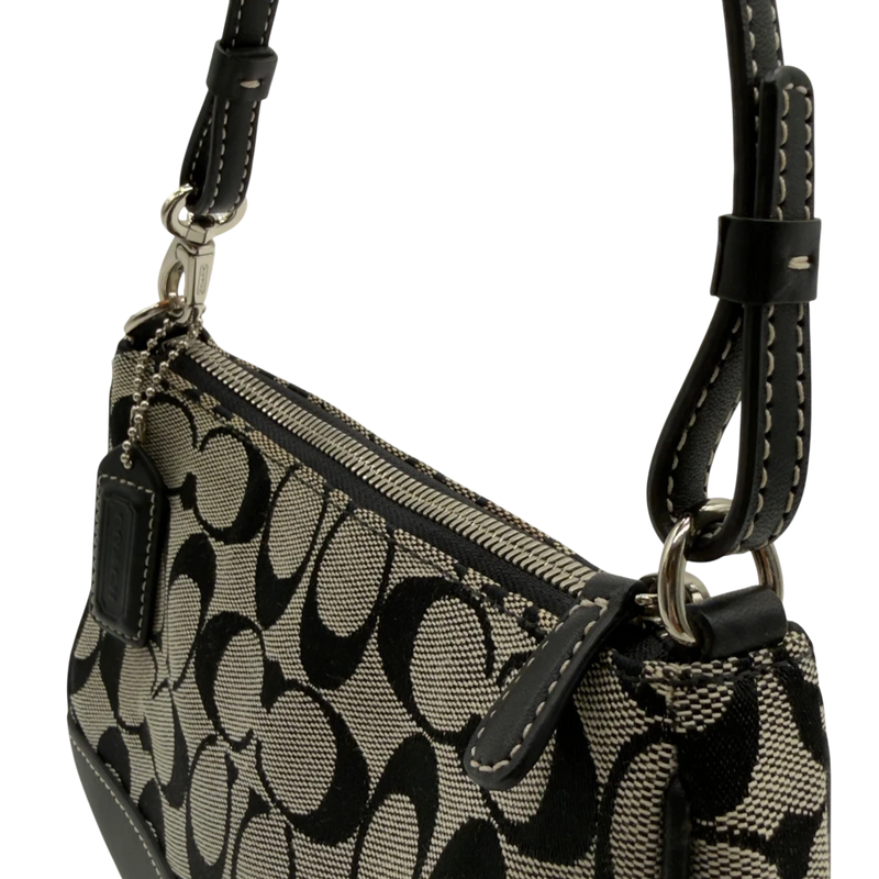 Coach Pochette Signature