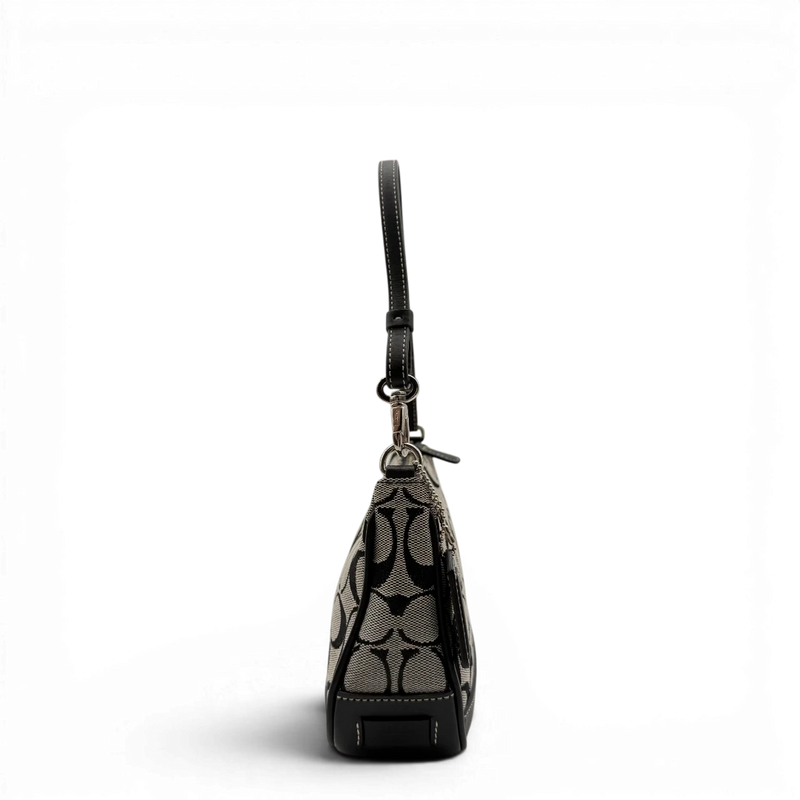 Coach Pochette Signature