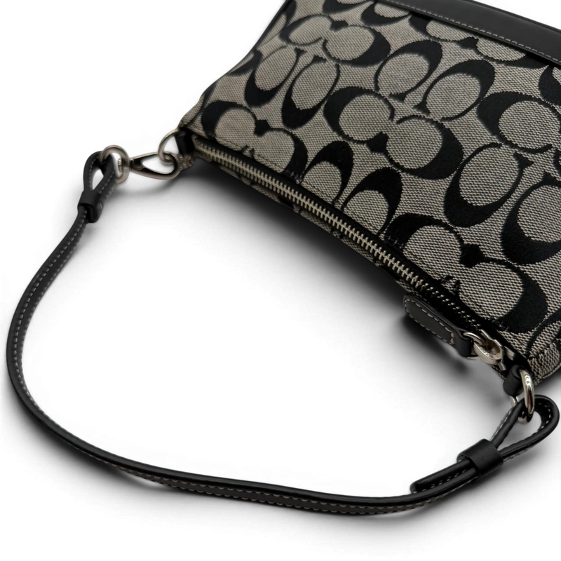 Coach Pochette Signature