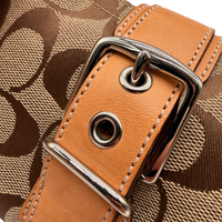 Coach Pochette Signature