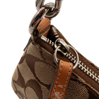 Coach Pochette Signature