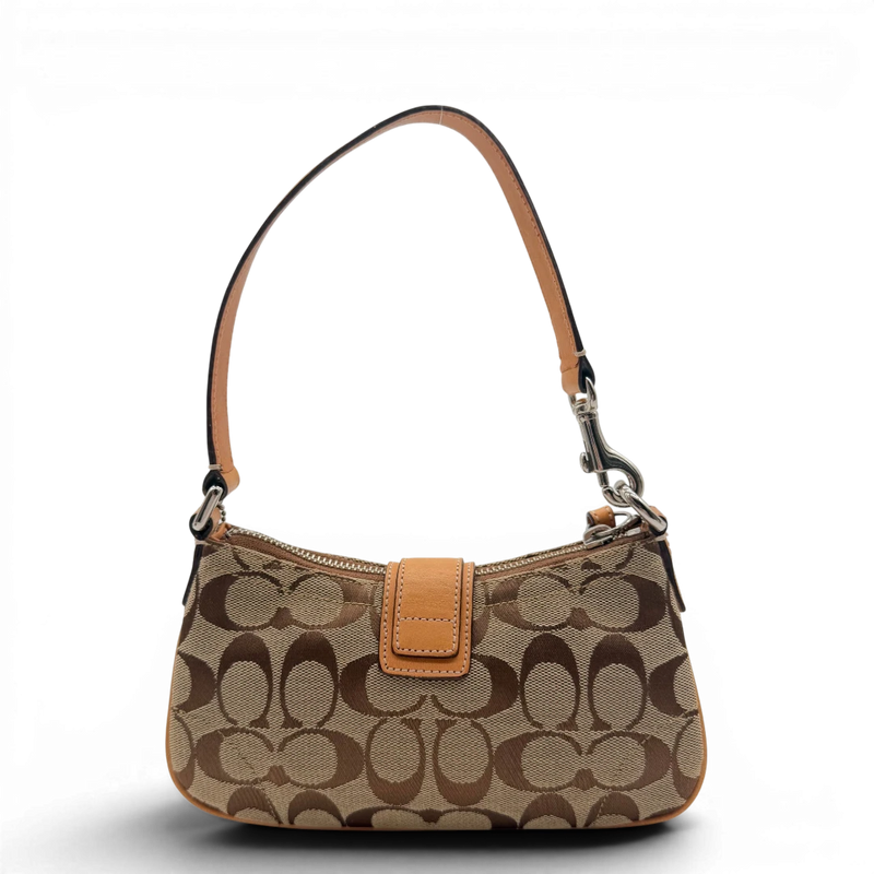 Coach Pochette Signature