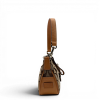 Coach Pochette Signature