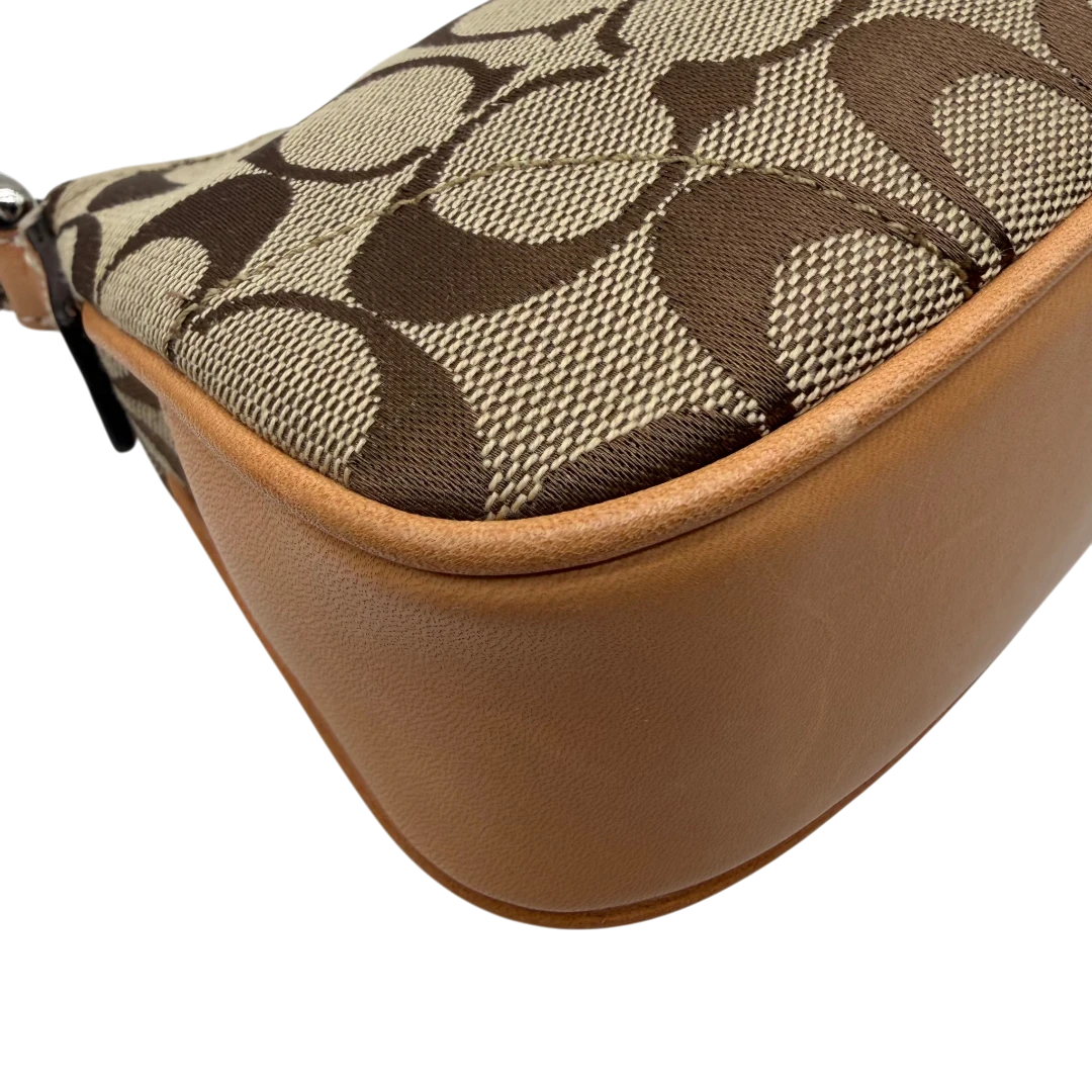 Coach Pochette Signature