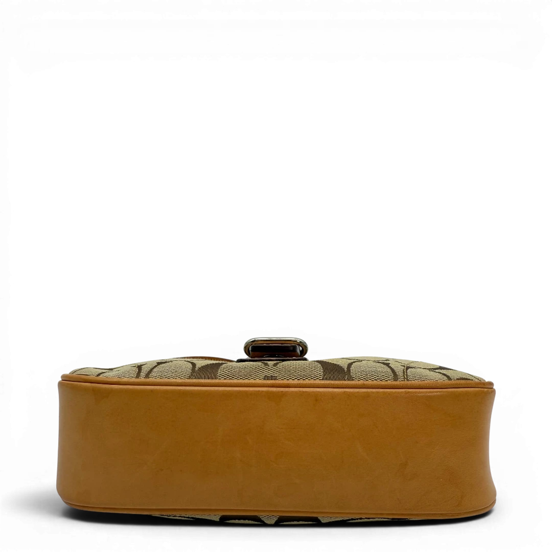 Coach Pochette Signature