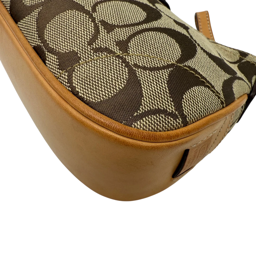 Coach Pochette Signature