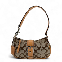 Coach Pochette Signature