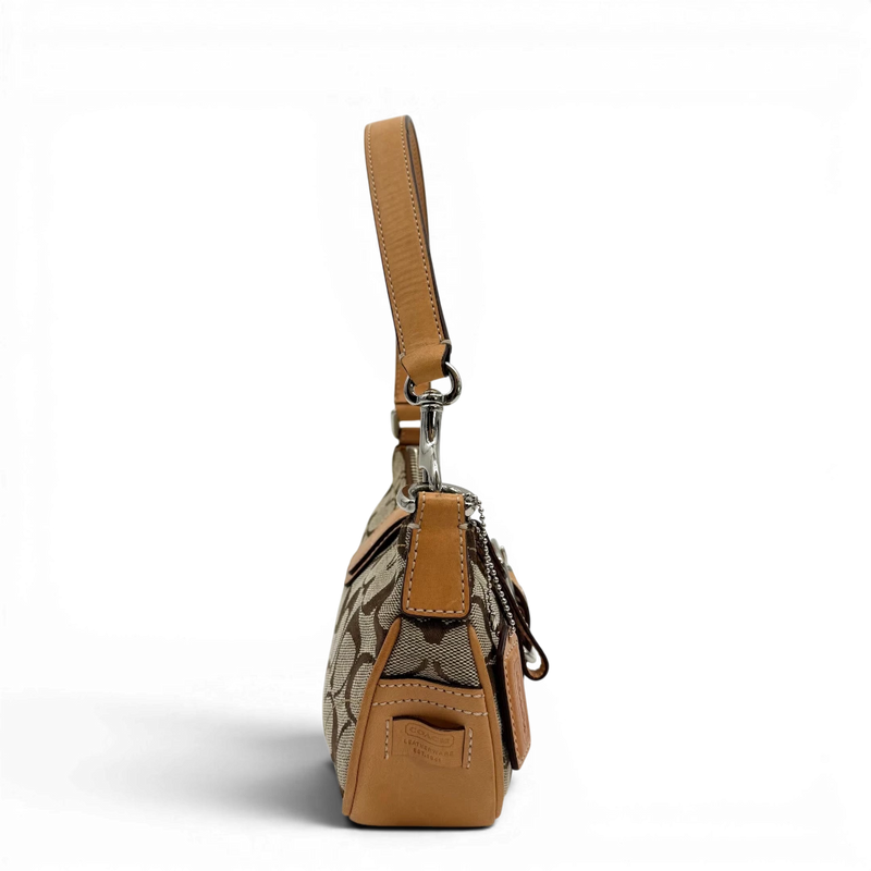 Coach Pochette Signature
