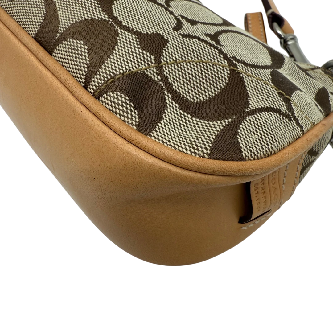 Coach Pochette Signature