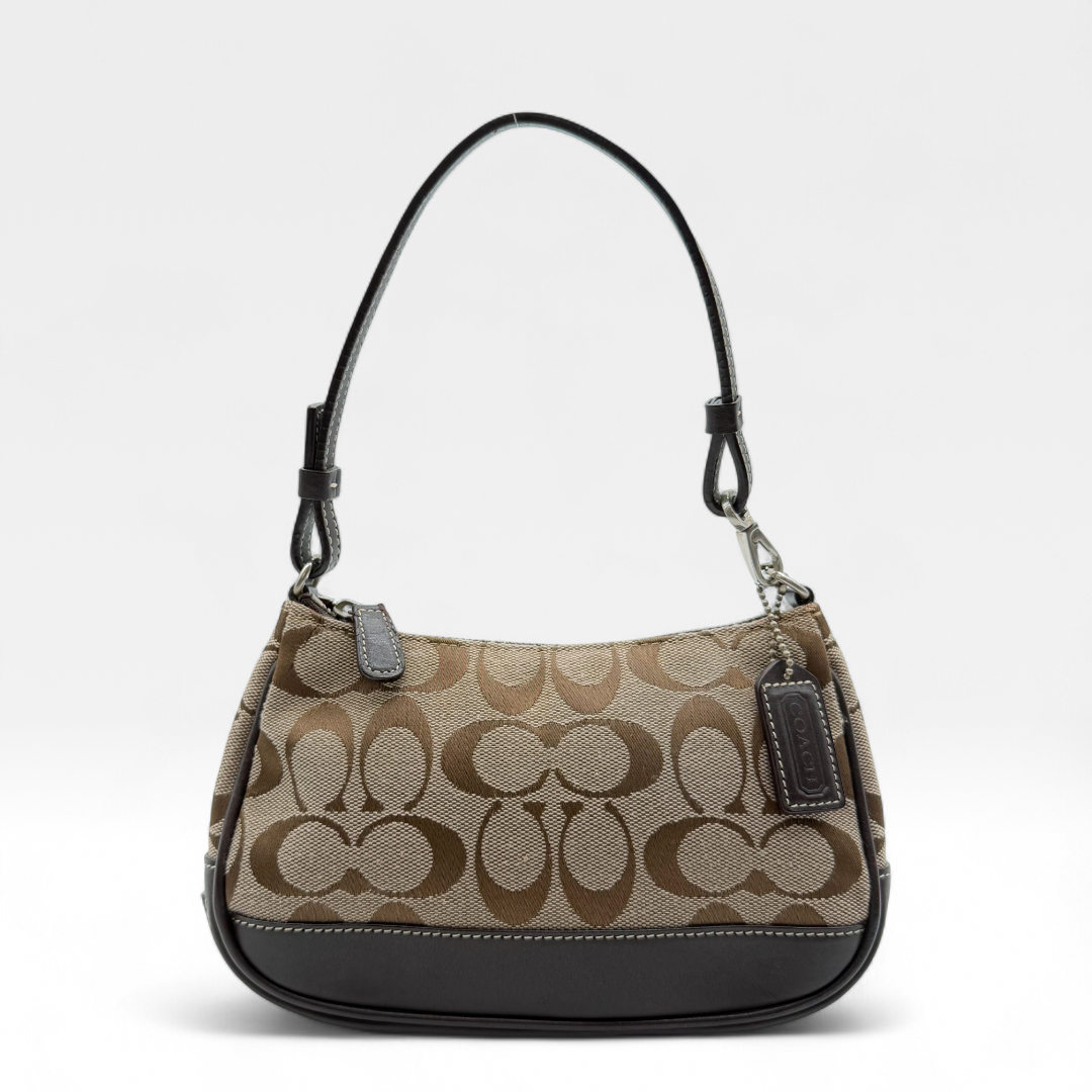 Coach Pochette Signature