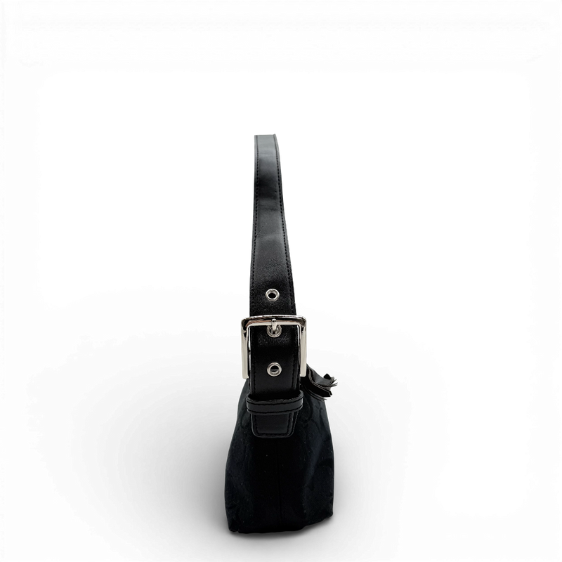 Coach Pochette Signature
