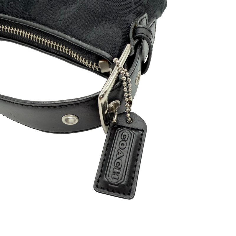 Coach Pochette Signature