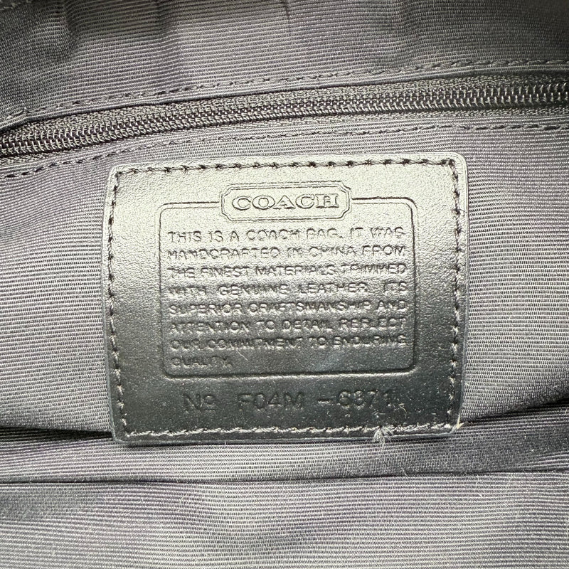 Coach Pochette Signature