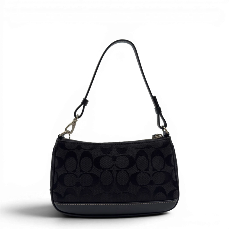 Coach Pochette Signature