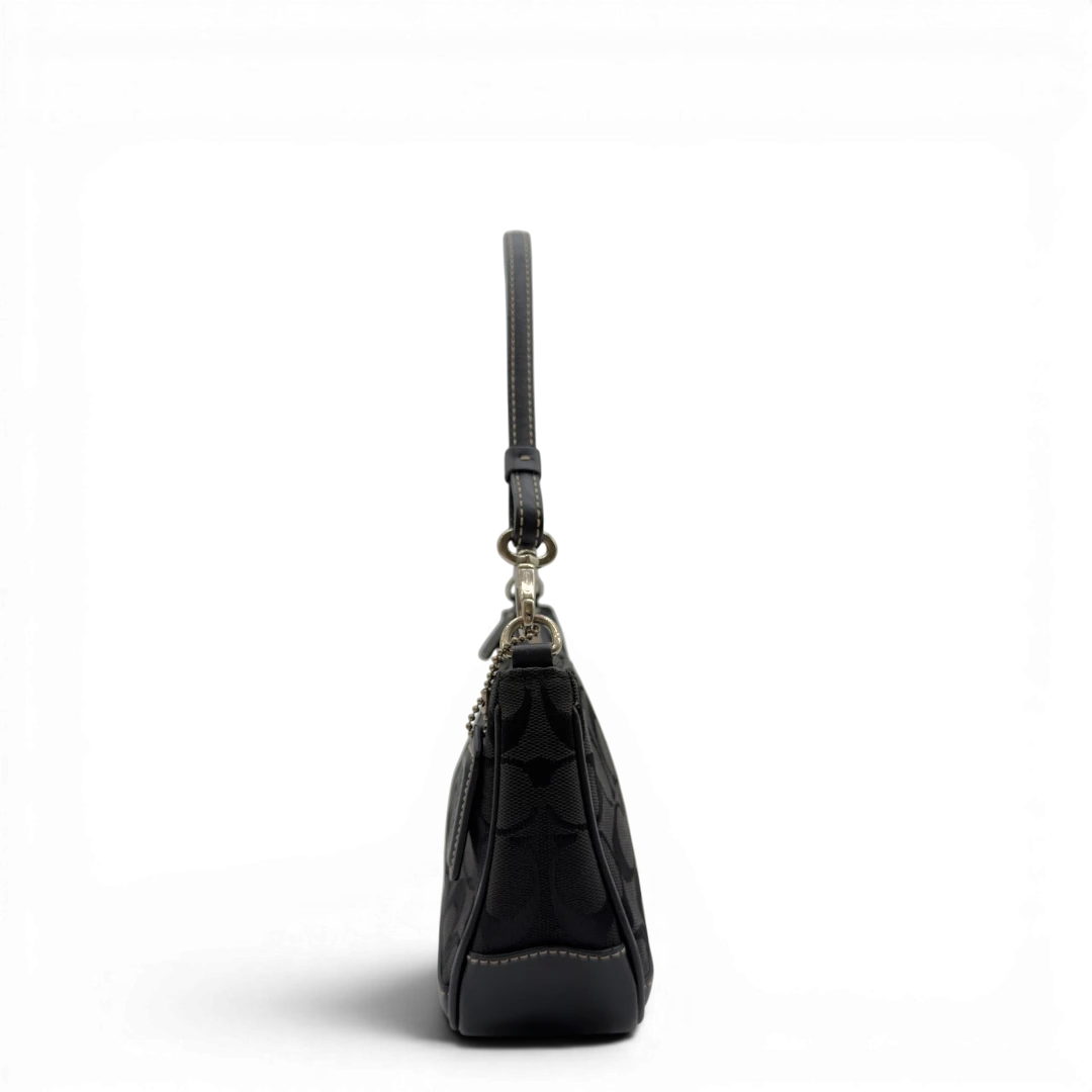 Coach Signature Pouch