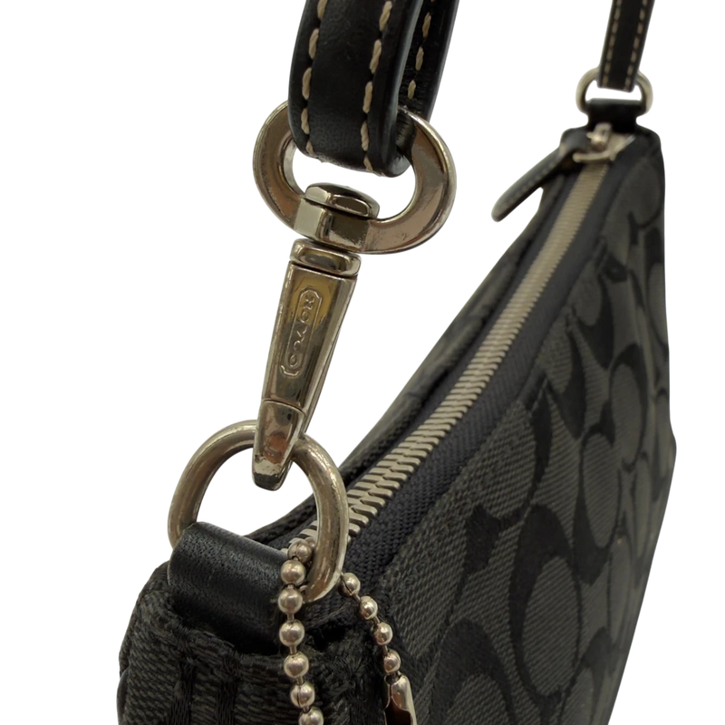Coach Pochette Signature