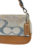 Coach Pochette Signature