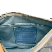 Coach Pochette Signature
