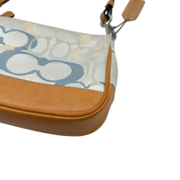 Coach Pochette Signature