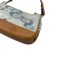 Coach Pochette Signature