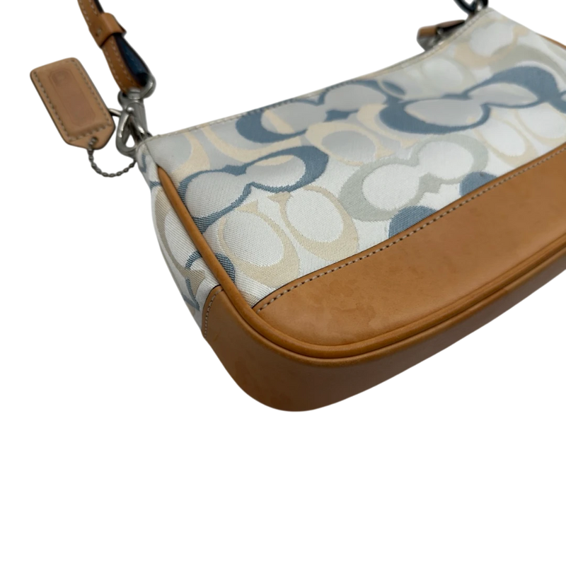 Coach Pochette Signature