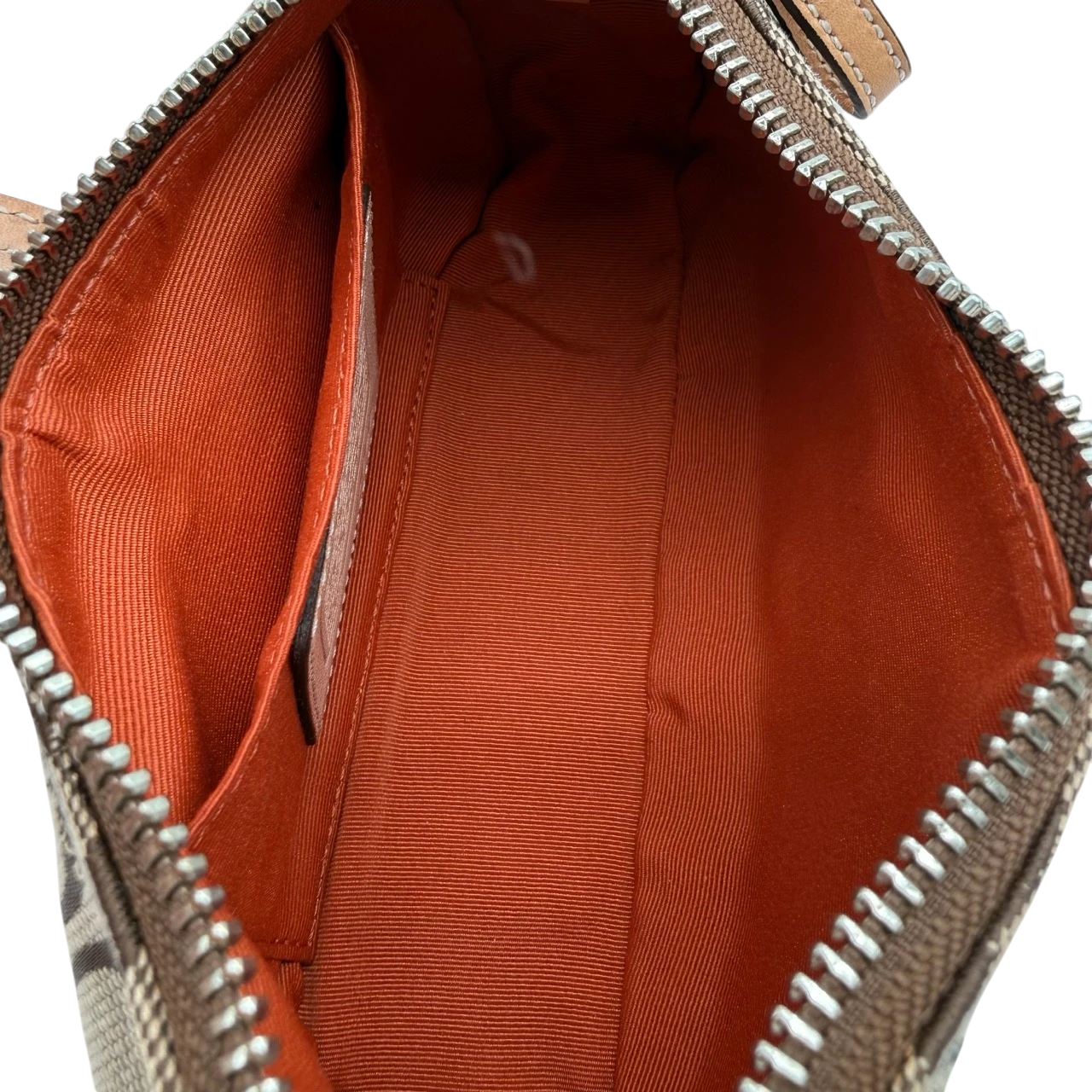 Coach Pochette mit Schnalle Signature beige