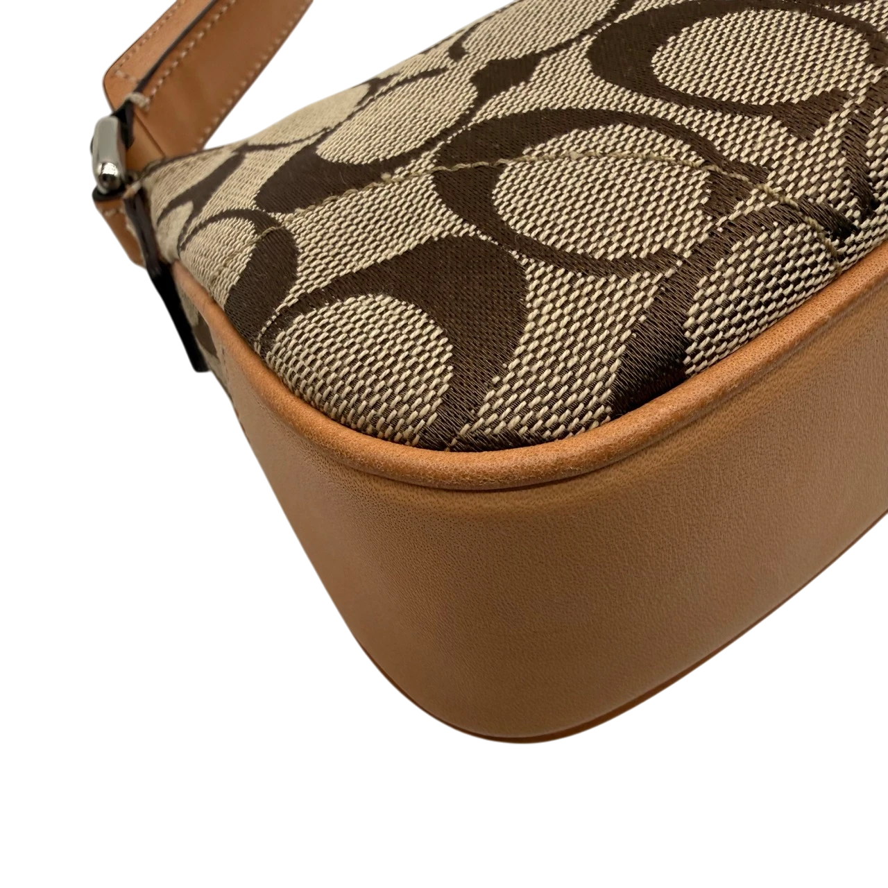 Coach Pochette mit Schnalle Signature beige