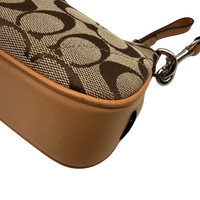Coach Pochette mit Schnalle Signature beige