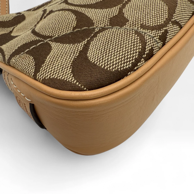Coach small buckle pouch monogram beige
