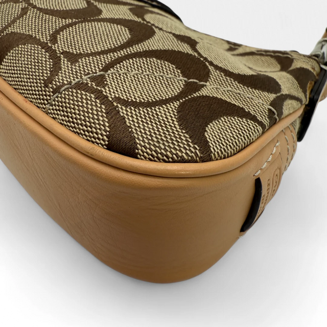 Coach small buckle pouch monogram beige