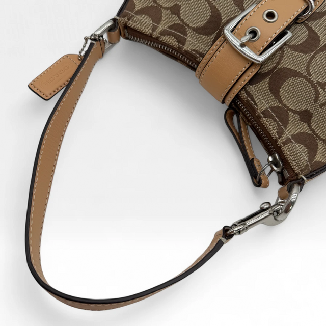 Coach small buckle pouch monogram beige
