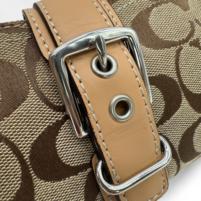 Coach small buckle pouch monogram beige
