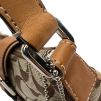 Pochette mit Schnalle Signature