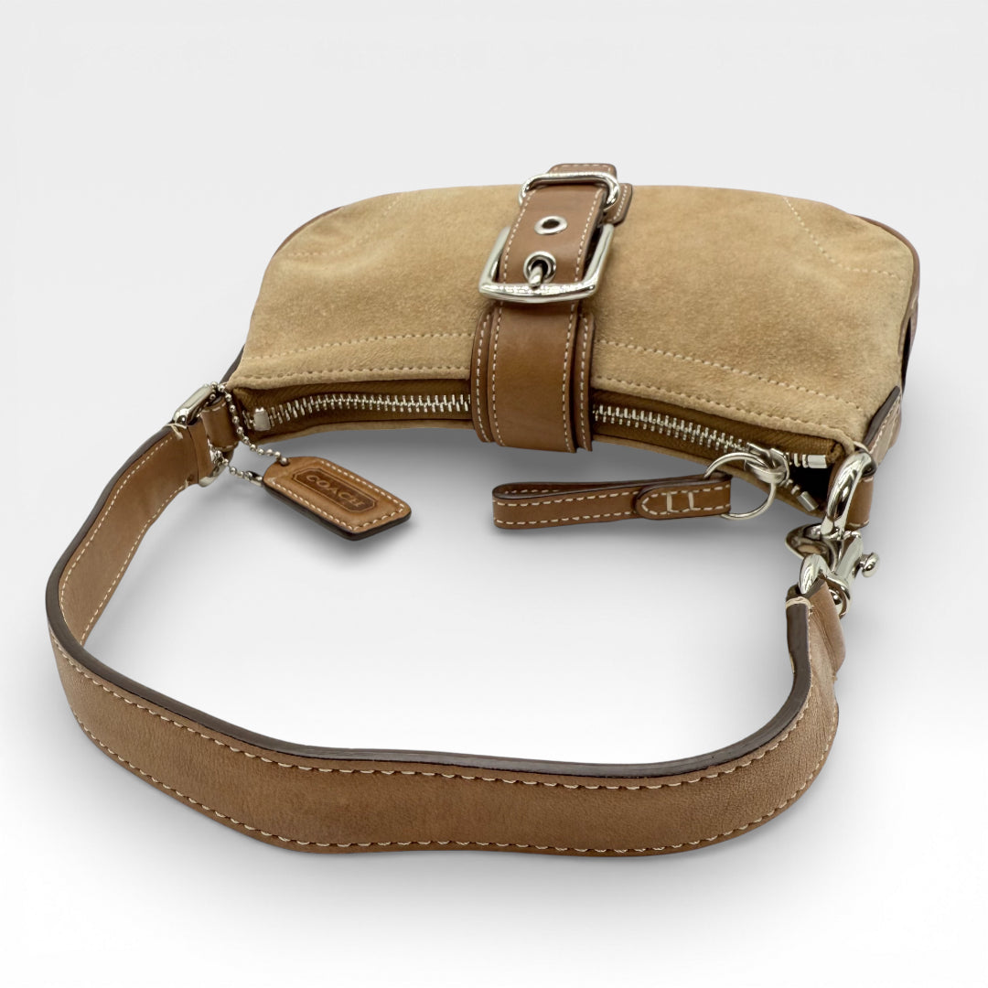 Coach Pochette mit Schnalle