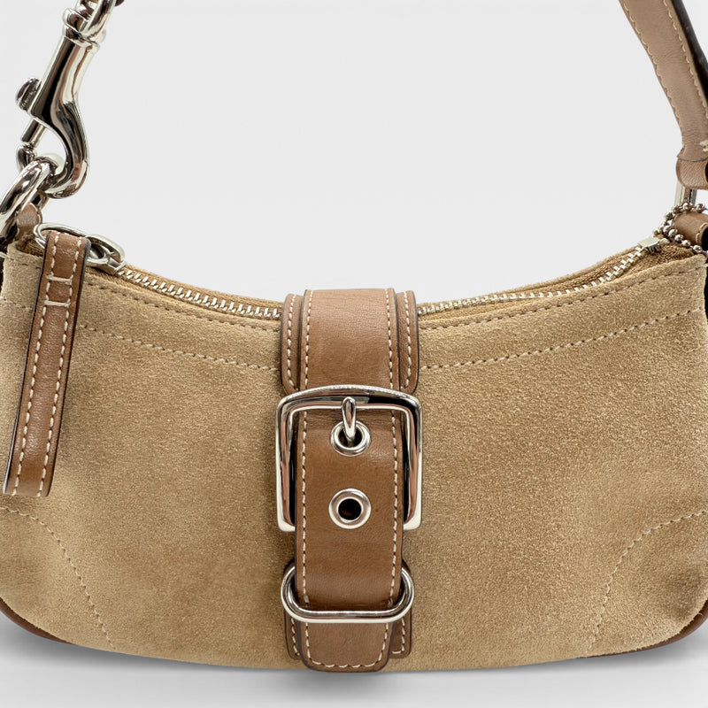 Coach Pochette mit Schnalle