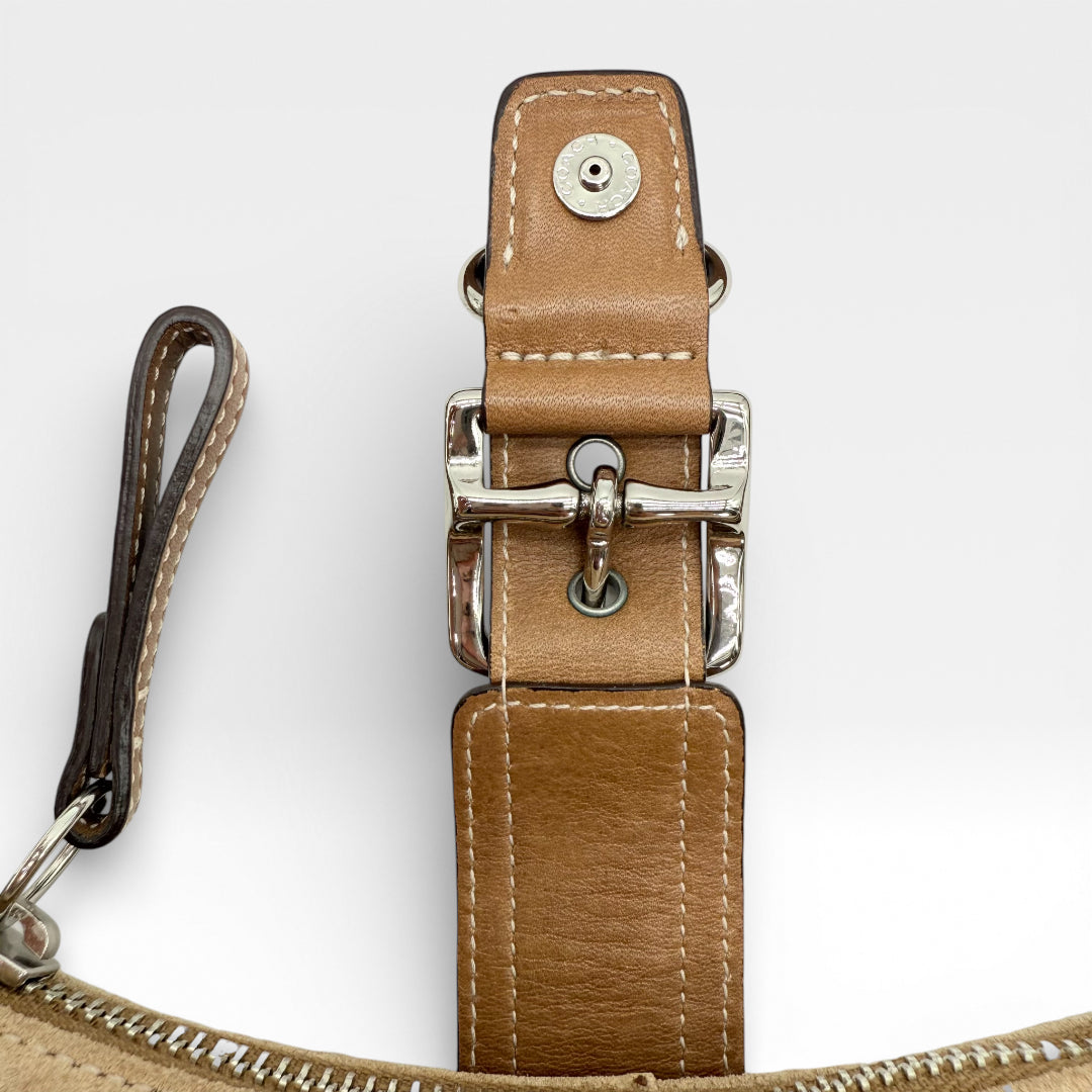 Coach Pochette mit Schnalle