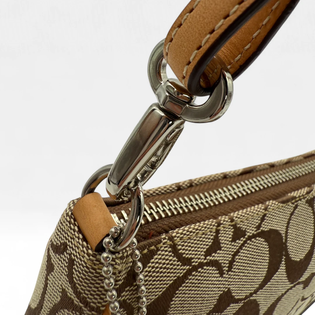 Coach Pochette