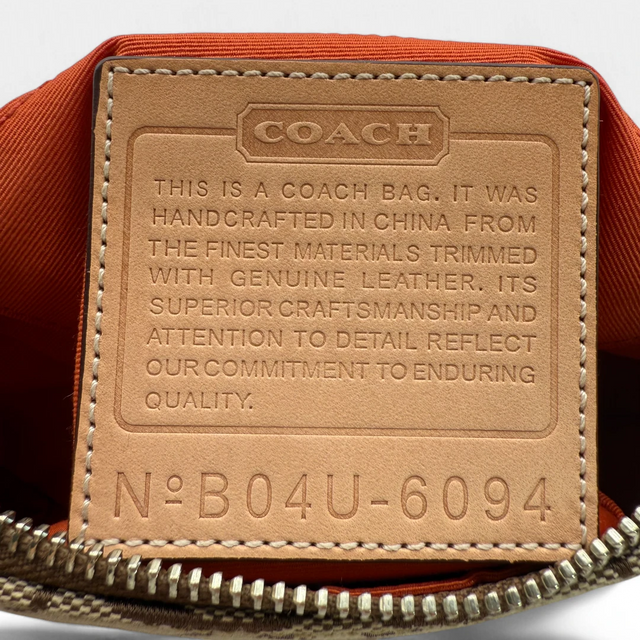 Coach Pochette