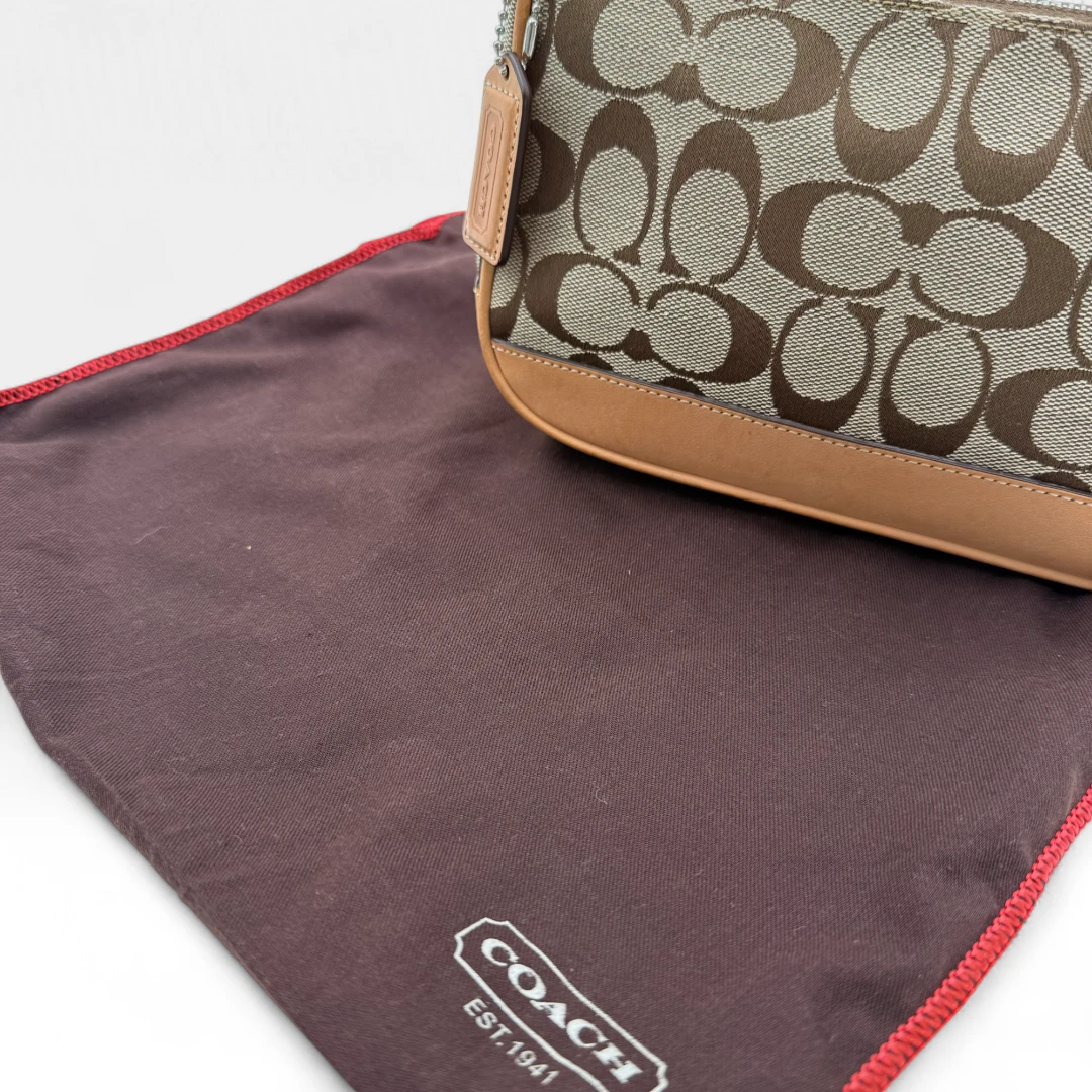 Coach Pochette