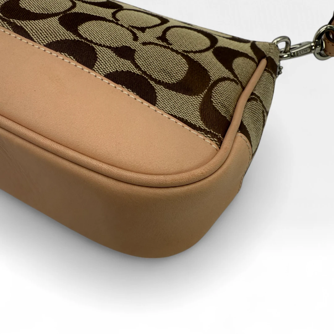 Coach Pochette