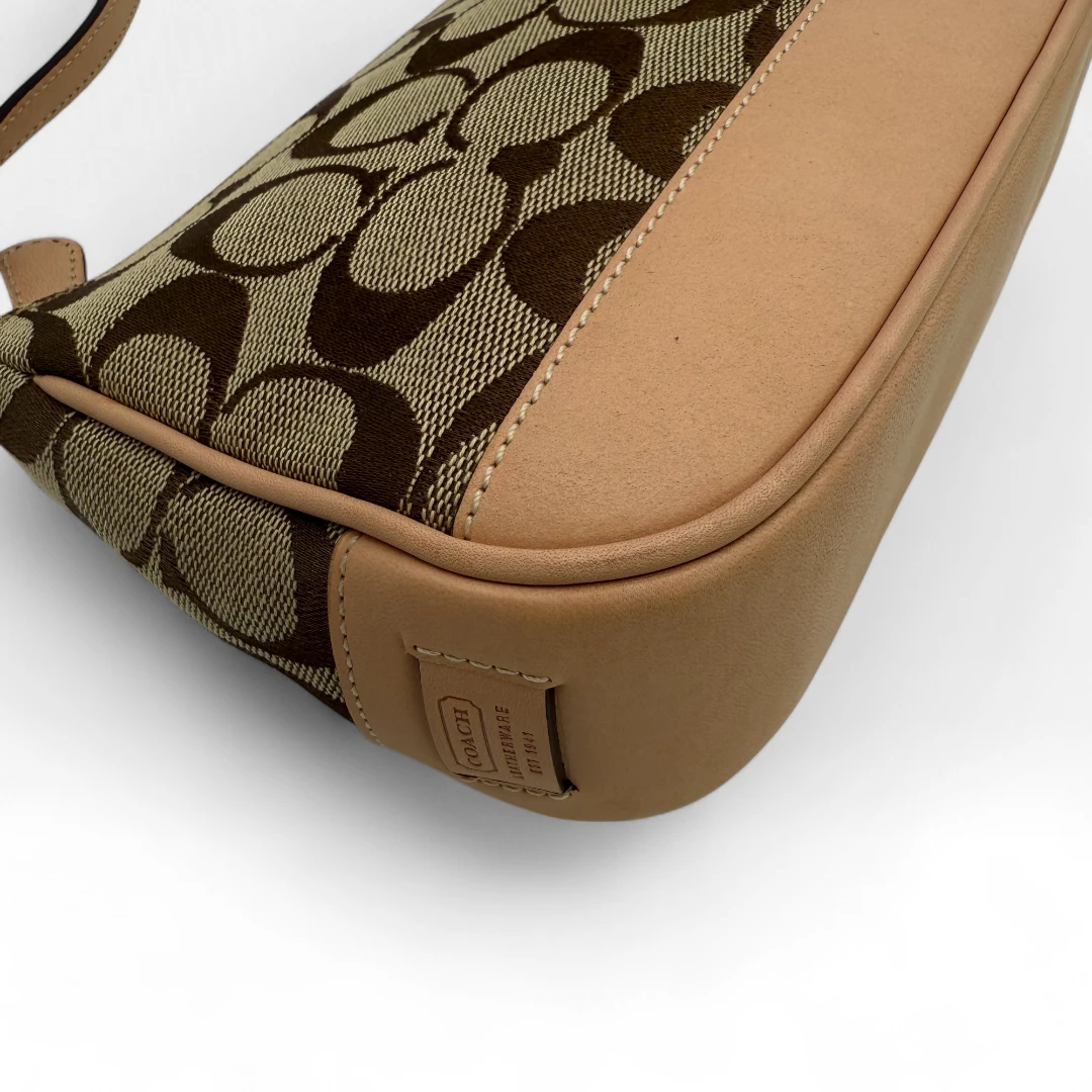 Coach Pochette