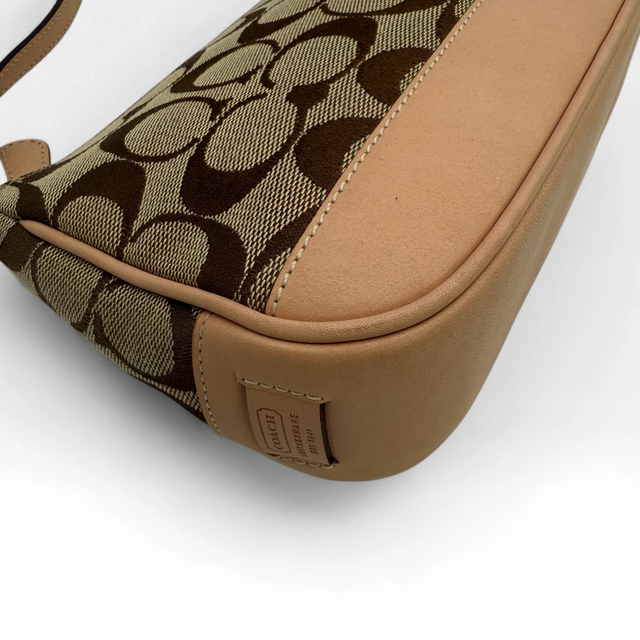 Coach Pochette
