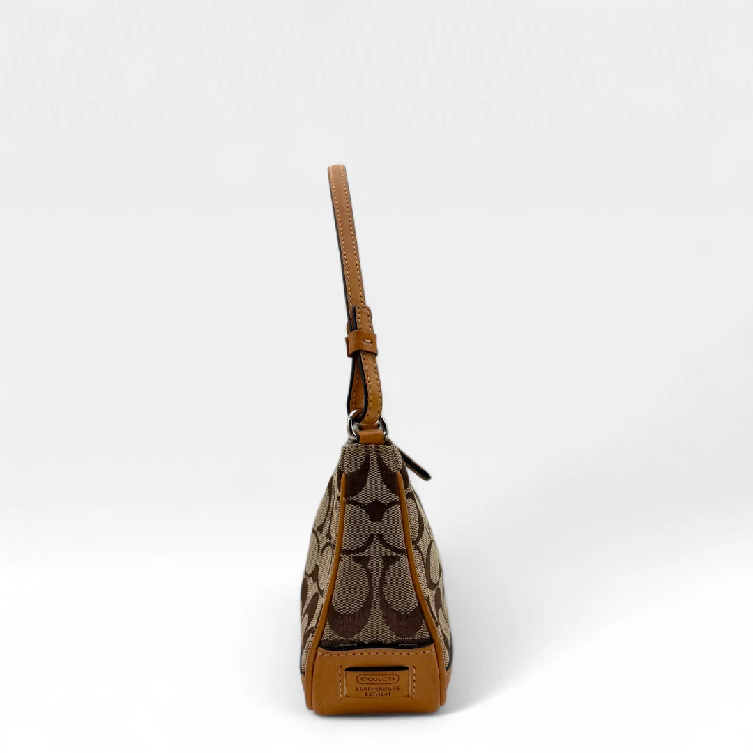 Coach Pochette