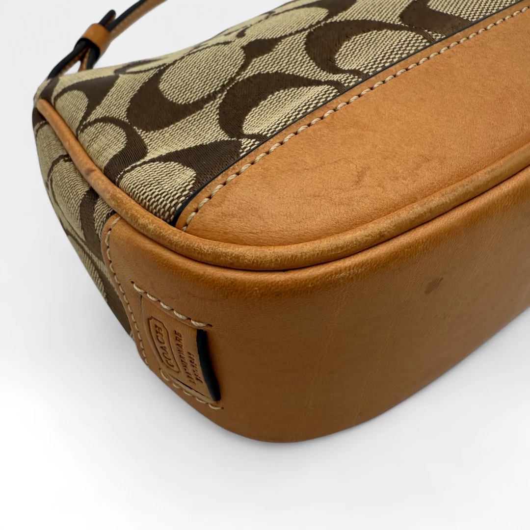 Coach Pochette